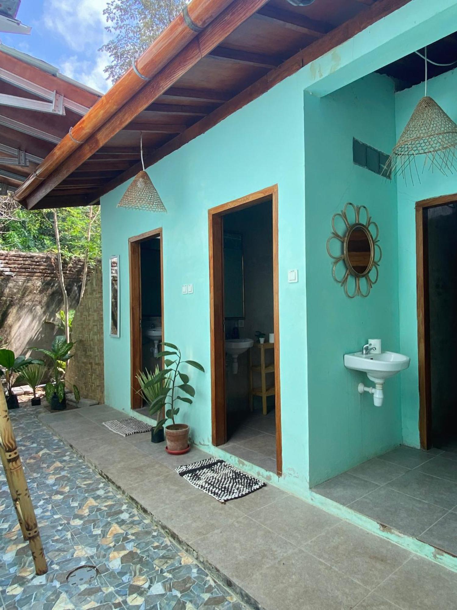 Secret Spot Surf And Stay Kuta  Exterior foto